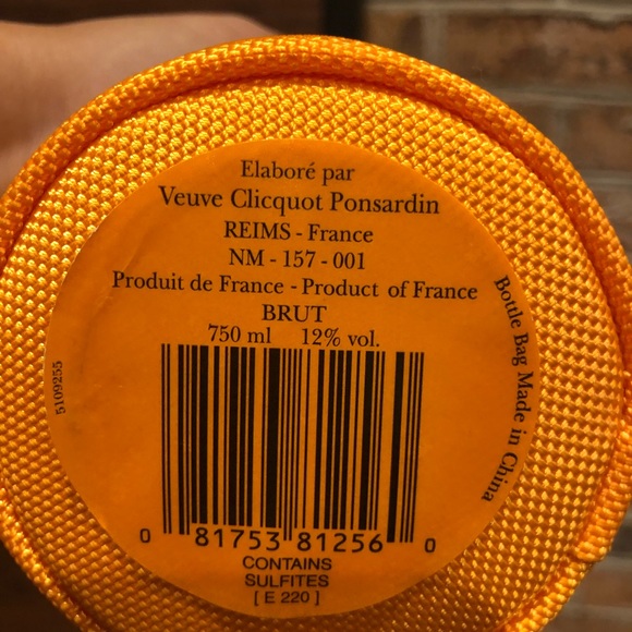 Veuve Clicquot Ice Jacket (26) - Picture 6 of 6